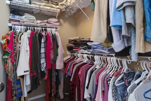 116 Jones Crescent, Red Deer, AB - Indoor With Storage