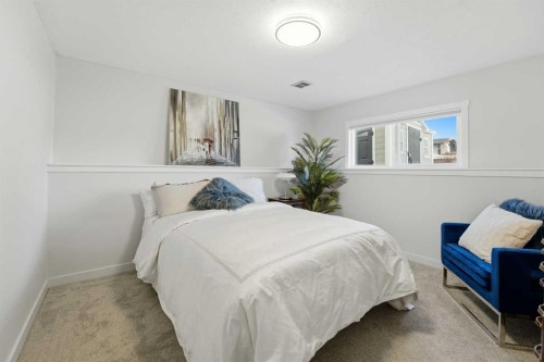 101 Erickson Drive, Red Deer, AB - Indoor Photo Showing Bedroom