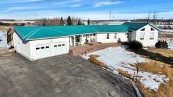 27556 Township Road 372  Rural Red Deer County, AB T4G 0M5