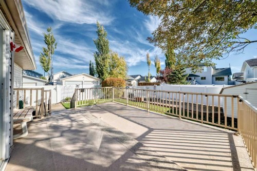 182 Donnelly Crescent, Red Deer, AB - Outdoor