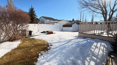 182 Donnelly Crescent, Red Deer, AB - Outdoor