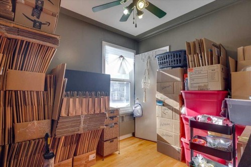 39 Poplar Crescent, Springbrook, AB - Indoor