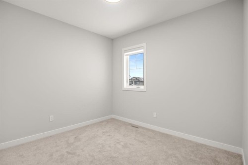 38 Thayer Close, Red Deer, AB - Indoor Photo Showing Other Room
