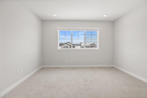 38 Thayer Close, Red Deer, AB - Indoor Photo Showing Other Room