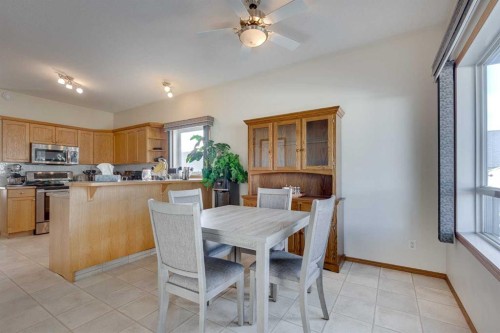 38 Kendrew Drive, Red Deer, AB - Indoor