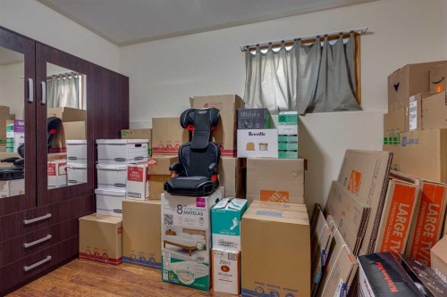 38 Kendrew Drive, Red Deer, AB - Indoor