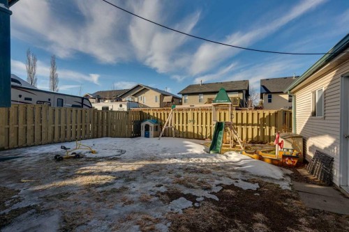 38 Kendrew Drive, Red Deer, AB - Outdoor