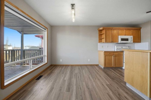 96 Addington Drive, Red Deer, AB - Indoor Photo Showing Kitchen