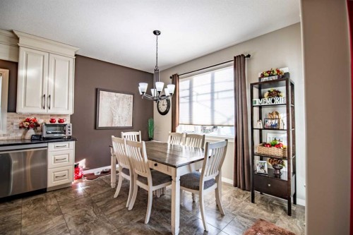 93 Dowler Street, Red Deer, AB - Indoor Photo Showing Dining Room