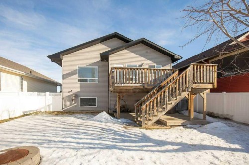 15 Issard Close, Red Deer, AB - Outdoor With Exterior