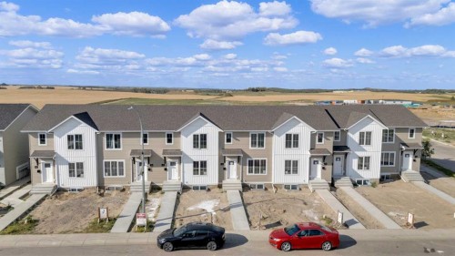 14 Anna Close, Blackfalds, AB - Outdoor With Facade