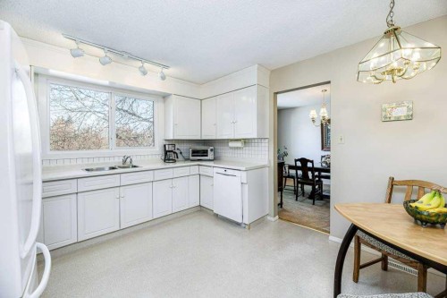 15 Waghorn Close, Red Deer, AB - Indoor