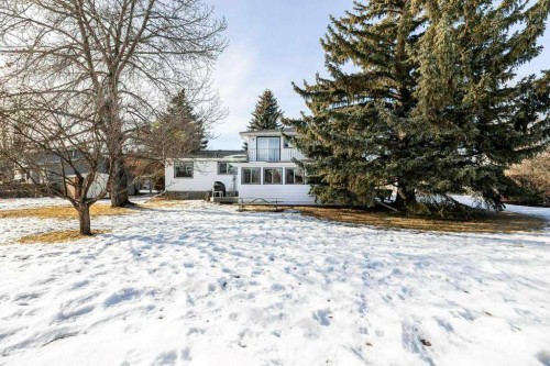 15 Waghorn Close, Red Deer, AB - Outdoor