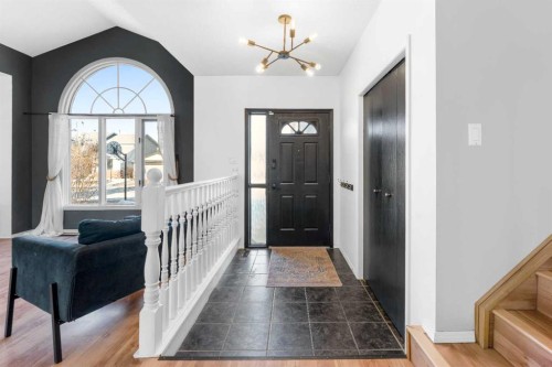 50 Denovan Crescent, Red Deer, AB - Indoor Photo Showing Other Room