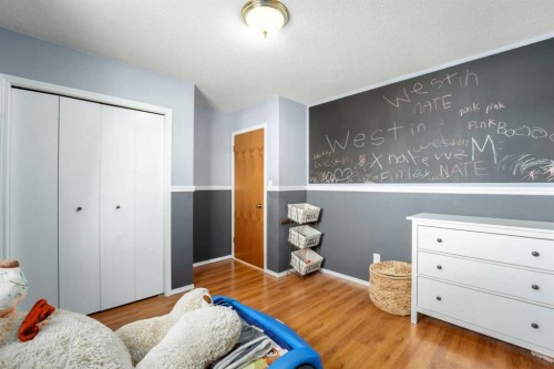 50 Denovan Crescent, Red Deer, AB - Indoor Photo Showing Bedroom