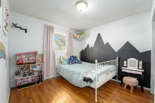 50 Denovan Crescent, Red Deer, AB - Indoor Photo Showing Bedroom