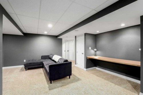 50 Denovan Crescent, Red Deer, AB - Indoor