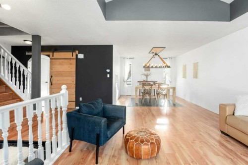 50 Denovan Crescent, Red Deer, AB - Indoor Photo Showing Living Room