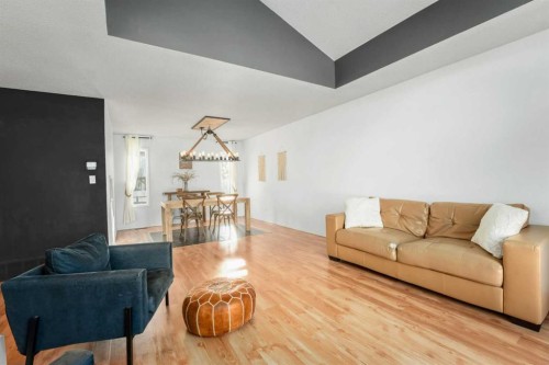 50 Denovan Crescent, Red Deer, AB - Indoor Photo Showing Living Room
