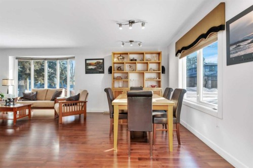 3742 44 Avenue, Red Deer, AB - Indoor