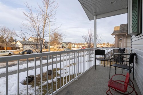 7601 41 Avenue, Camrose, AB - Outdoor With Exterior