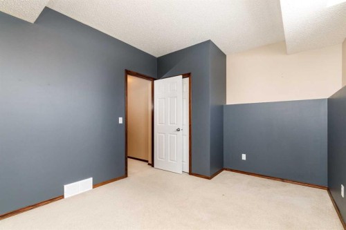 36 Johns Street, Red Deer, AB - Indoor Photo Showing Other Room
