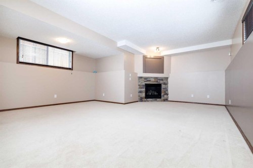 36 Johns Street, Red Deer, AB - Indoor