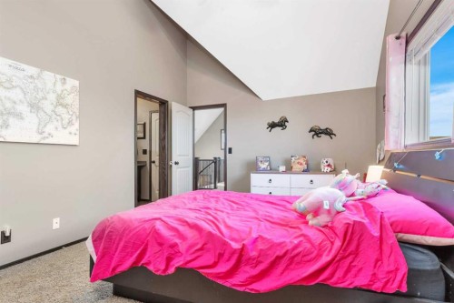 94 Stephenson Crescent, Red Deer, AB - Indoor Photo Showing Bedroom