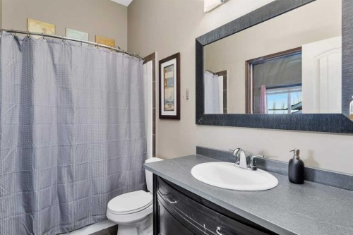 94 Stephenson Crescent, Red Deer, AB - Indoor Photo Showing Bathroom