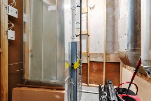 94 Stephenson Crescent, Red Deer, AB - Indoor Photo Showing Other Room