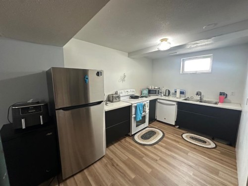 329 15 Street, Wainwright, AB - Indoor