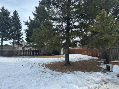 329 15 Street, Wainwright, AB - Outdoor