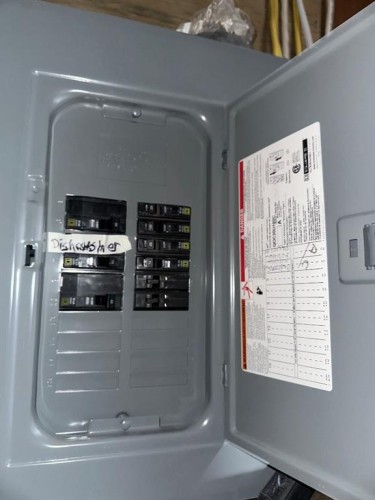 329 15 Street, Wainwright, AB - Indoor Photo Showing Laundry Room