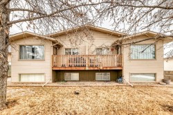 43 Nyberg Avenue  Red Deer, AB T4P 1R5