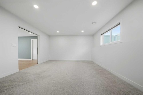 9 Aztec Street, Blackfalds, AB - Indoor Photo Showing Other Room