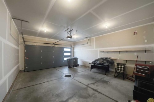 9 Aztec Street, Blackfalds, AB - Indoor Photo Showing Garage