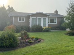 309 Park Street Rural Camrose County, AB T4V 2N1