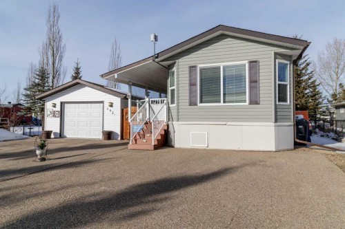 192 10046 township road 422  Rural Ponoka County, AB T0C 2J0