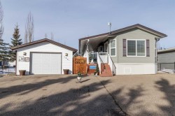 192 10046 township road 422  Rural Ponoka County, AB T0C 2J0