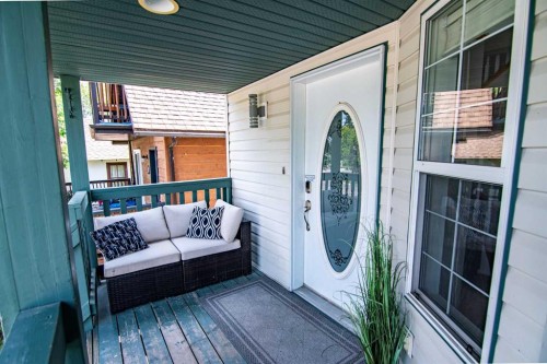 5008 41 Street, Sylvan Lake, AB - Outdoor With Exterior
