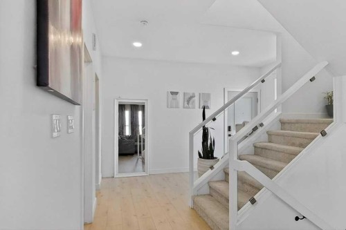 1170 Pacific Circle West, Lethbridge, AB - Indoor Photo Showing Other Room