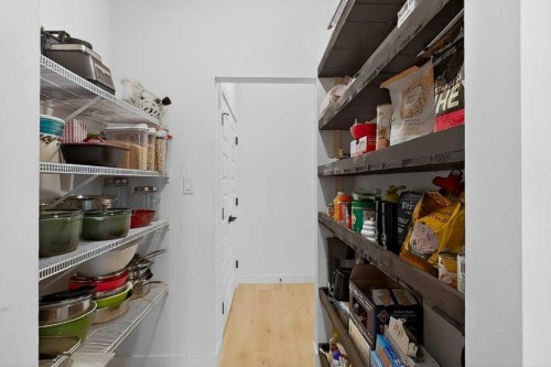 1170 Pacific Circle West, Lethbridge, AB - Indoor