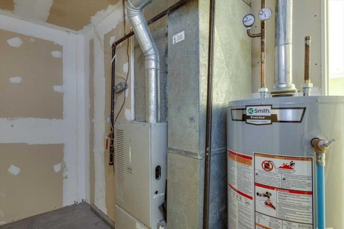 5302 42 Avenue, Red Deer, AB - Indoor Photo Showing Basement