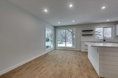 5302 42 Avenue, Red Deer, AB - Indoor