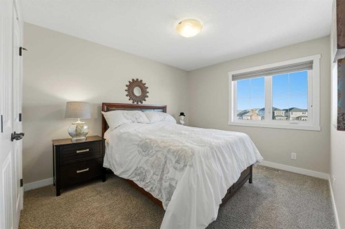 19 Vernon Close, Red Deer, AB - Indoor Photo Showing Bedroom