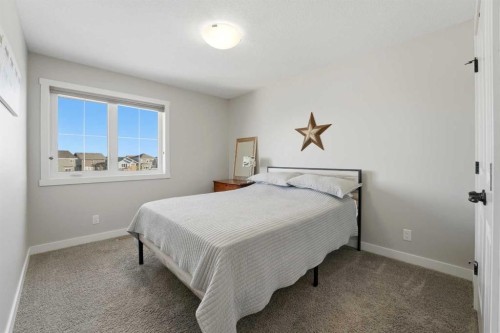 19 Vernon Close, Red Deer, AB - Indoor Photo Showing Bedroom