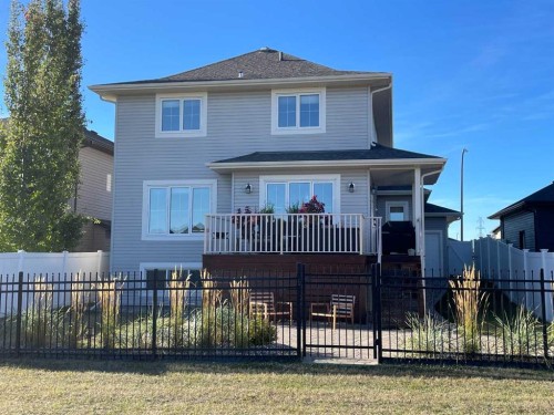 19 Vernon Close, Red Deer, AB - Outdoor With Deck Patio Veranda