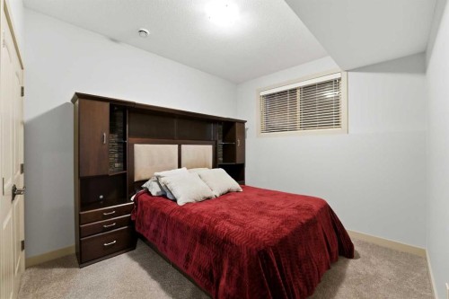 9 Sheep Close, Lacombe, AB - Indoor Photo Showing Bedroom