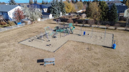 14 Riviera Drive, Lacombe, AB - Outdoor
