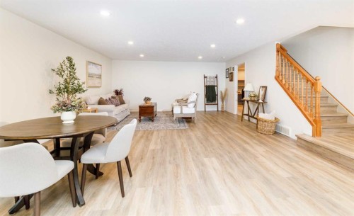 13 Dillon Close, Red Deer, AB - Indoor Photo Showing Dining Room